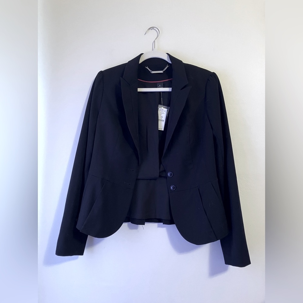 NWT White House Black Puff Sleeve Peplum Blazer